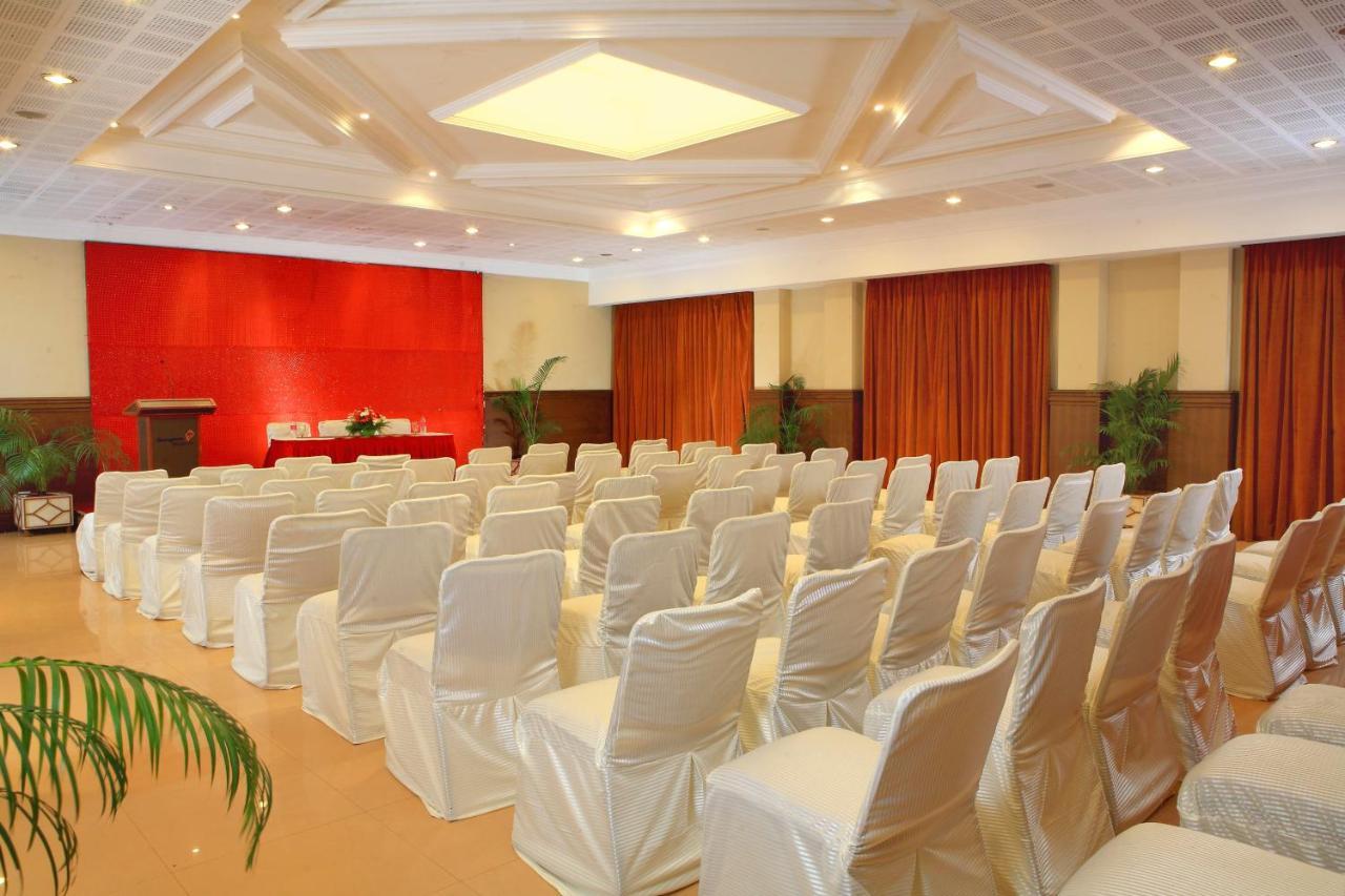Sangam Hotel, Tańdźawur Zewnętrze zdjęcie