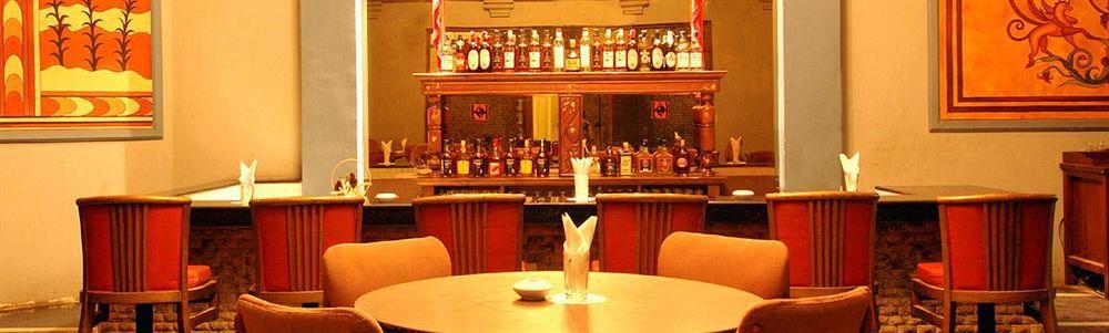 Sangam Hotel, Tańdźawur Zewnętrze zdjęcie